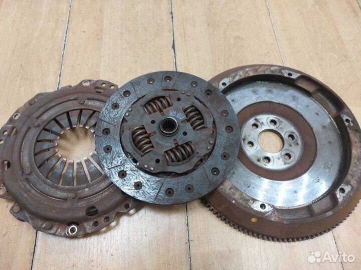 Комплект сцепления Opel Astra G Z16SE 2003