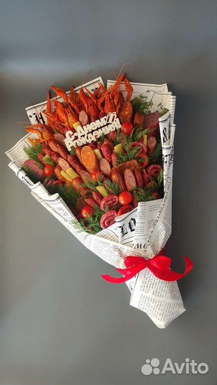 Мужские букеты, букет из раков, колбасный букет