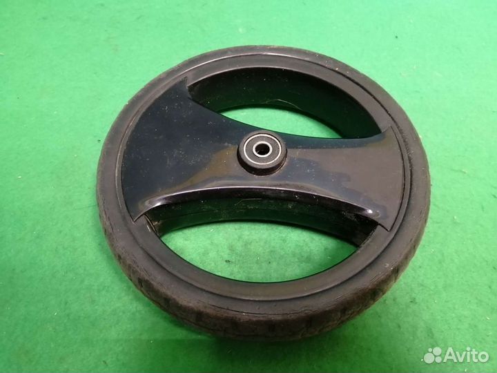 Колесо на коляску Luxmom