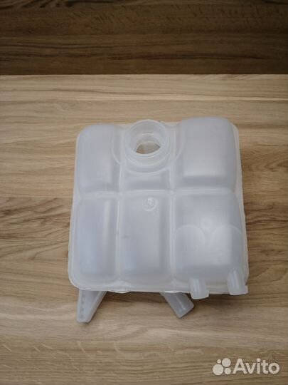 Расширительный бачок ford focus 2