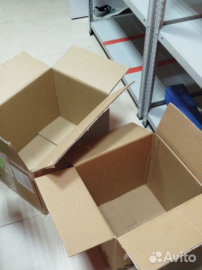 Картонные коробки