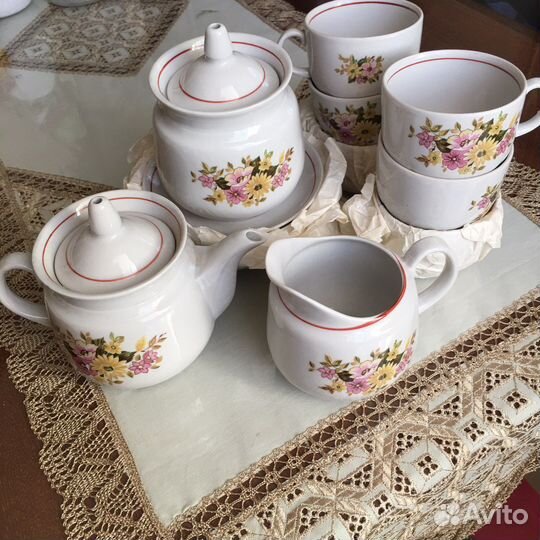 Фарфоровый сервиз