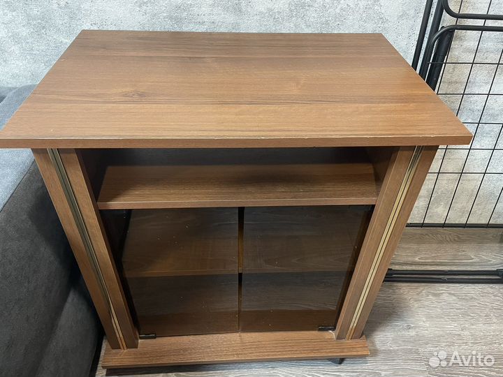 Тумба под телевизор