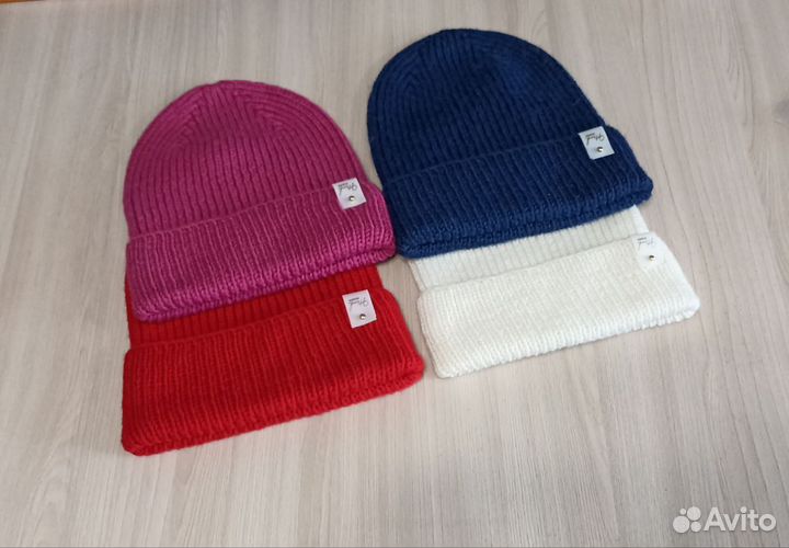 Новая весенняя шапка с отверотом