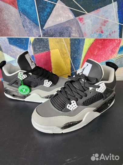 Кроссовки Nike Air Jordan 4 Retro