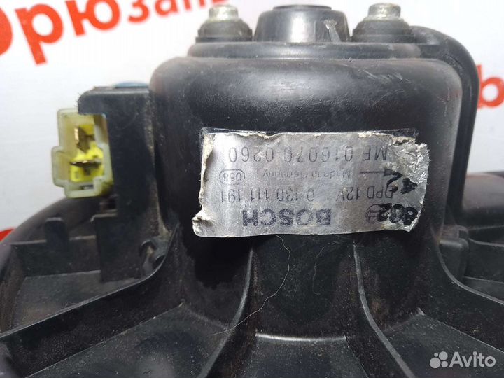 Мотор печки Mitsubishi Carisma