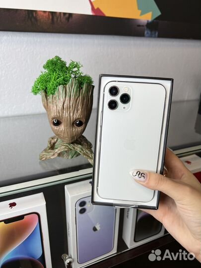 iPhone 11 Pro, 64 ГБ