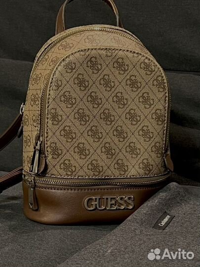 Рюкзак женский Guess