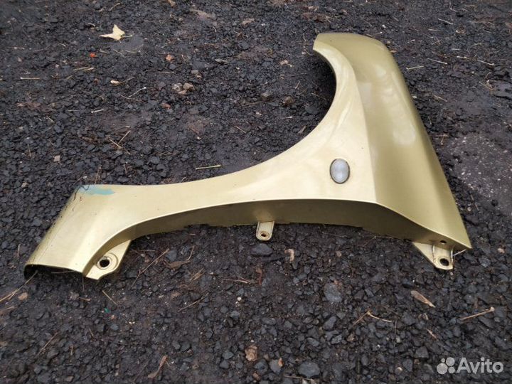 Крыло переднее левое Peugeot 307 хетчбек 1.6