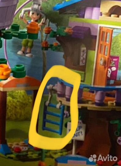 Lego домик Мии на дереве