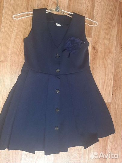Форма сарафан новый 34р