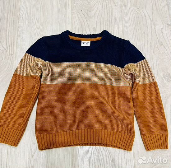 Свитер для мальчика 104