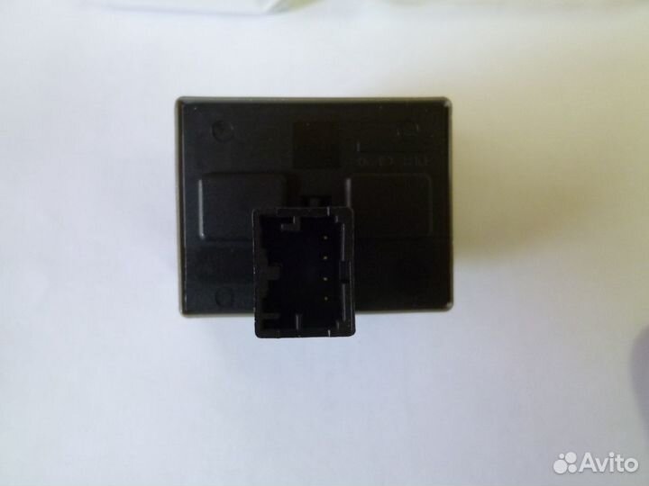 Кнопки стеклоподъемника VW T5 transporter новые