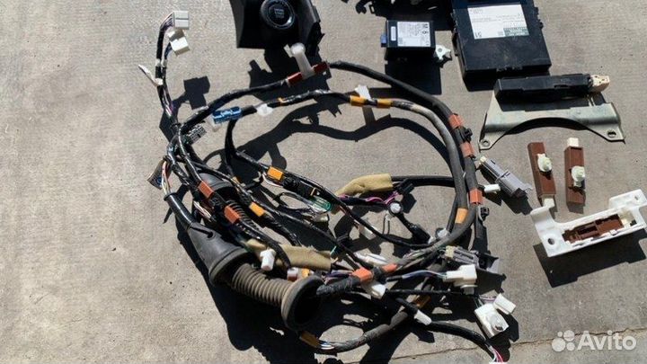 Комплект комфортного доступа Toyota Camry V55 2.5