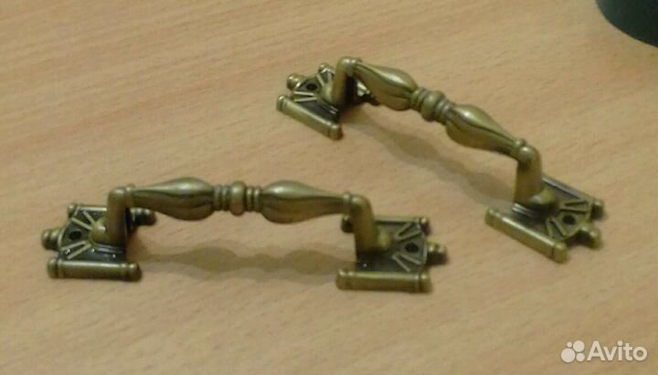 Ручка мебельная