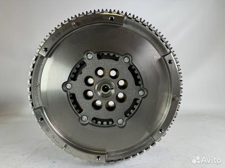 Двухмассовый маховик LUK 415041010 Ford / Mazda