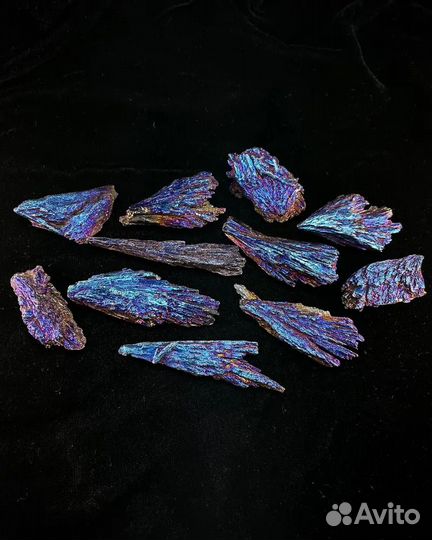 Кианит (Ведьмина метла) - 3-4 см, натуральный каме