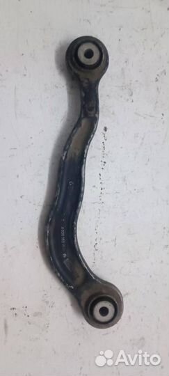 Рычаг задний поперечный верхний