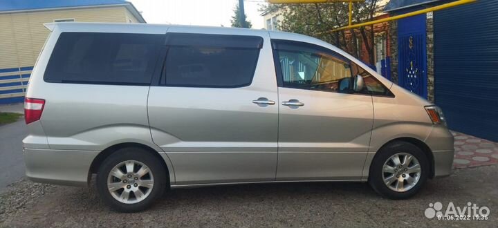 Toyota Alphard 3.0 AT, 2004, 114 500 км