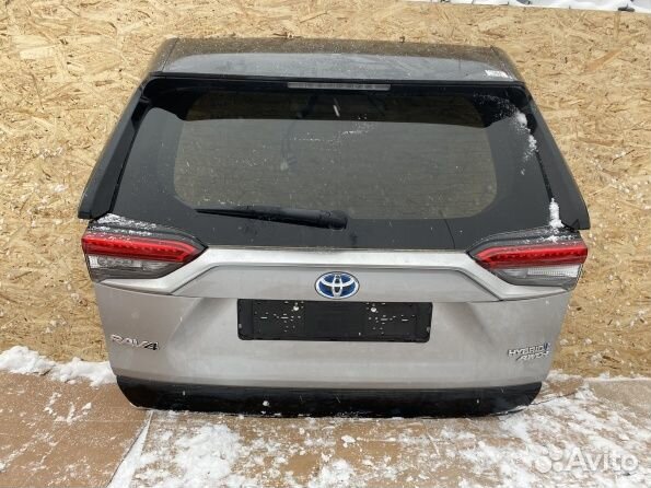 Крышка багажника Toyota Rav-4 XA50 2018-2023