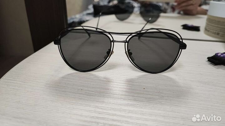 Солнцезащитные очки