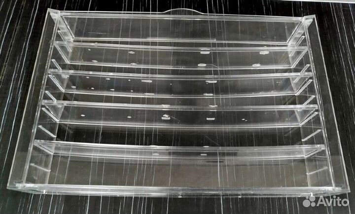 Стеллаж-витрина для моделей автомобилей Б/У