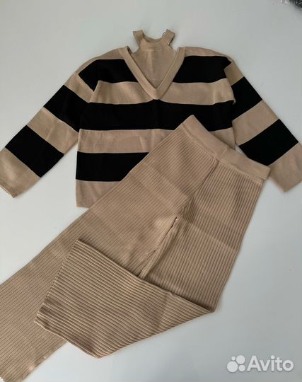 Вязаный костюм женский с брюками лапша