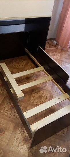 Детская двухярусная кровать