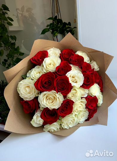 Розы 17 штук