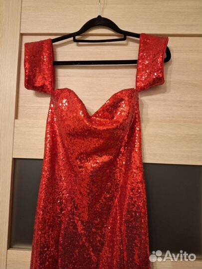 Платье женское