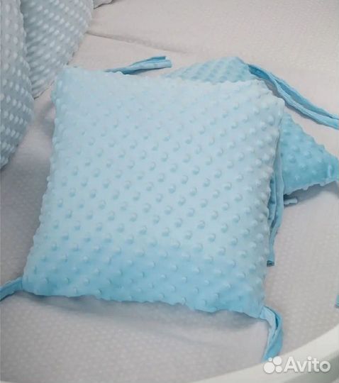 Бортики в кроватку