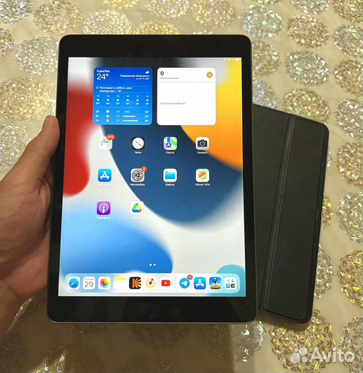 iPad 2021 9th - идеал + чехол