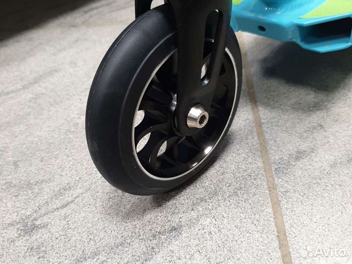 Трюковой самокат металл синий