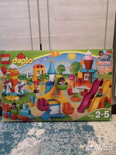 Lego Duplo большой парк аттракционов 10840