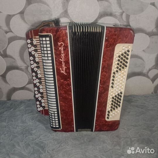 Баян кировский 3