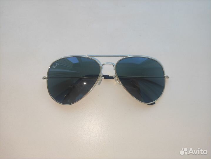 Солнечные очки женские