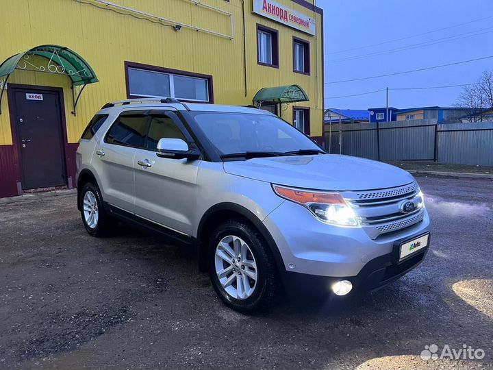 Ford Explorer 3.5 AT, 2012, 270 300 км