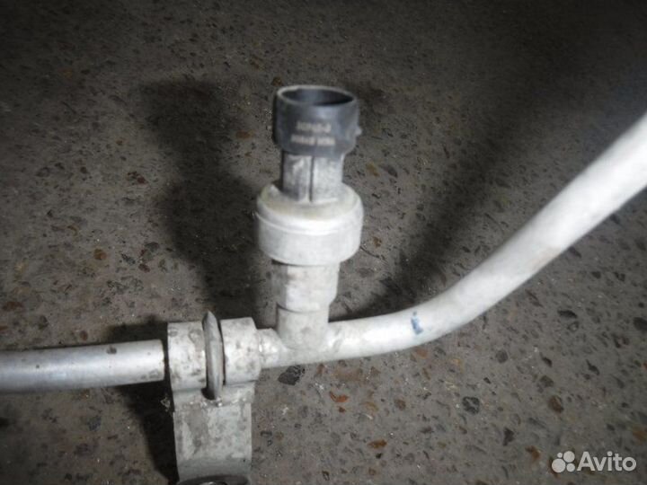 Трубка кондиционера Chevrolet Lacetti F16D3 2008