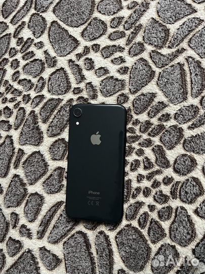 iPhone Xr, 64 ГБ