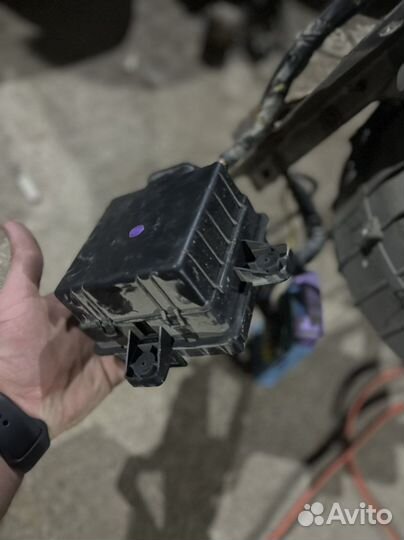 Блок предохранителей салонный Actyon Sports New