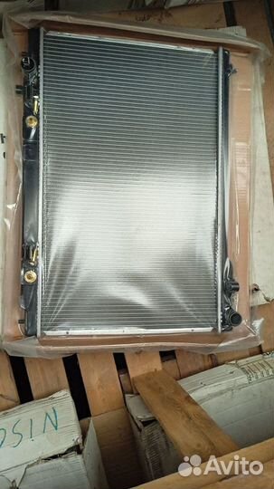 Радиатор основной на infiniti FX45 VQ45DE