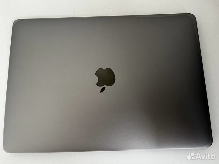 Apple macbook pro 13 2017. 16gb, i5