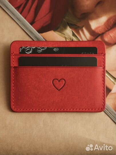 Картхолдер из натуральной кожи сердце