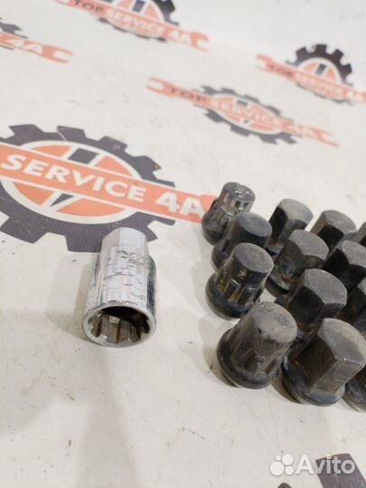 Колесные гайки Toyota Harrier MCU15 1MZ-FE 1998