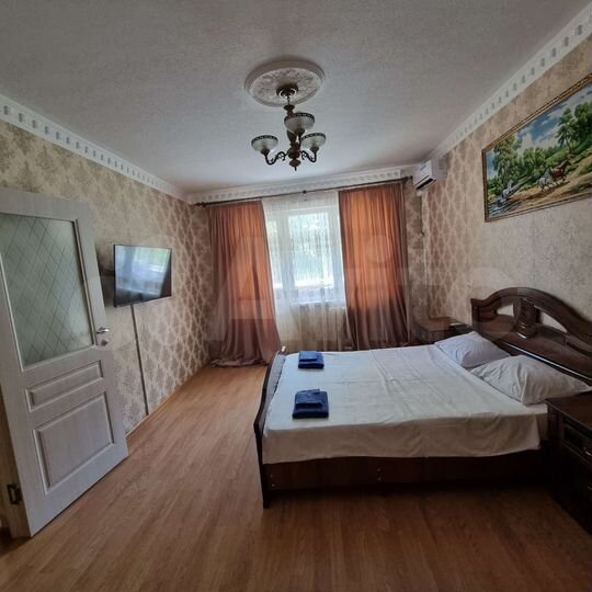 1-к. квартира, 40 м², 2/10 эт.