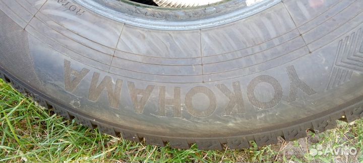 Yokohama 126S 265/70 R16