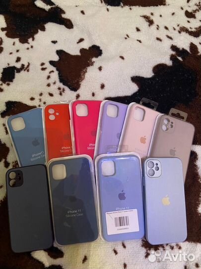 Чехол на iPhone 11