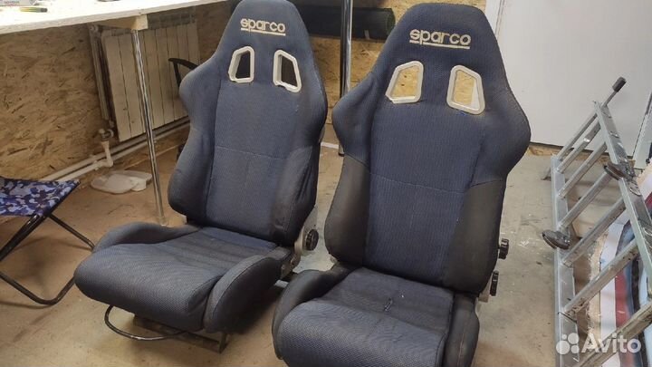 Sparco Milano спортивные сидения полуковши