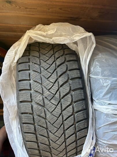 Landsail Winter Lander 225/45 R17 94H