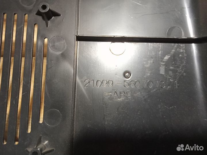 Новые опоры полки багажника ваз 21099